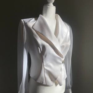 VINTAGE 💖 White Tuxedo Blouse with Sheer Sleeves